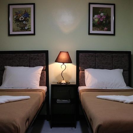 Doniti Suites And Events Place Mandaluyong Ngoại thất bức ảnh